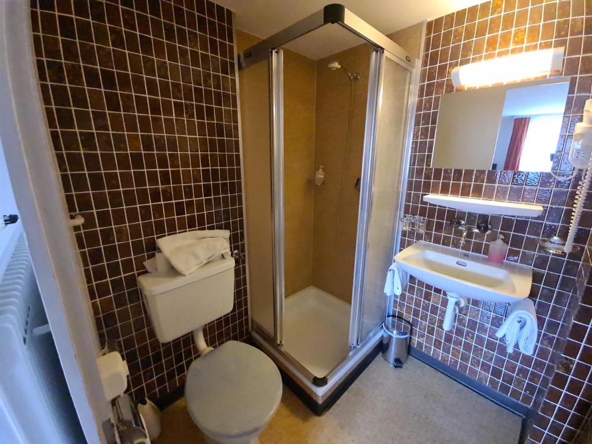Hotel Krone - Giswil Екстериор снимка