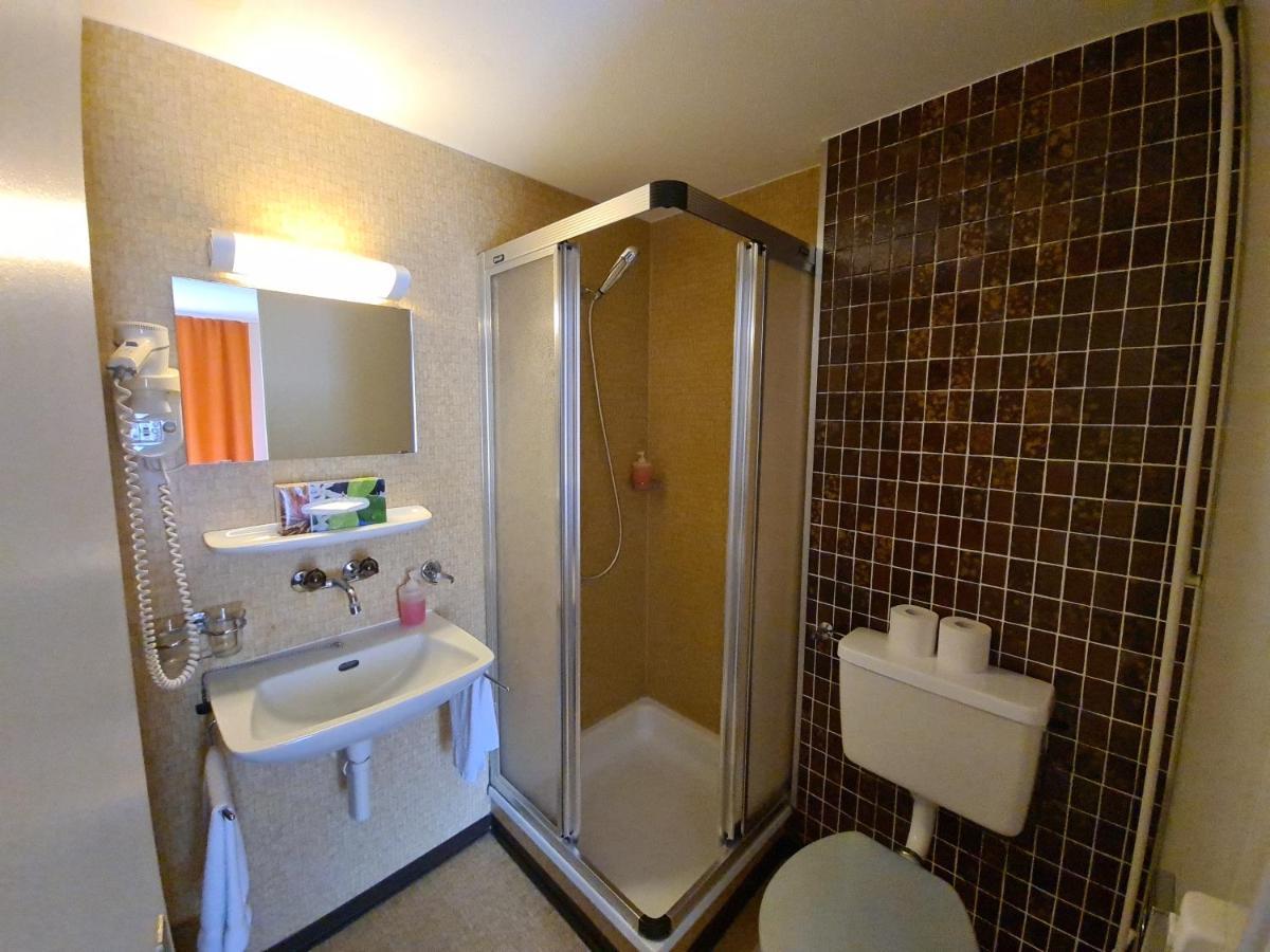 Hotel Krone - Giswil Екстериор снимка